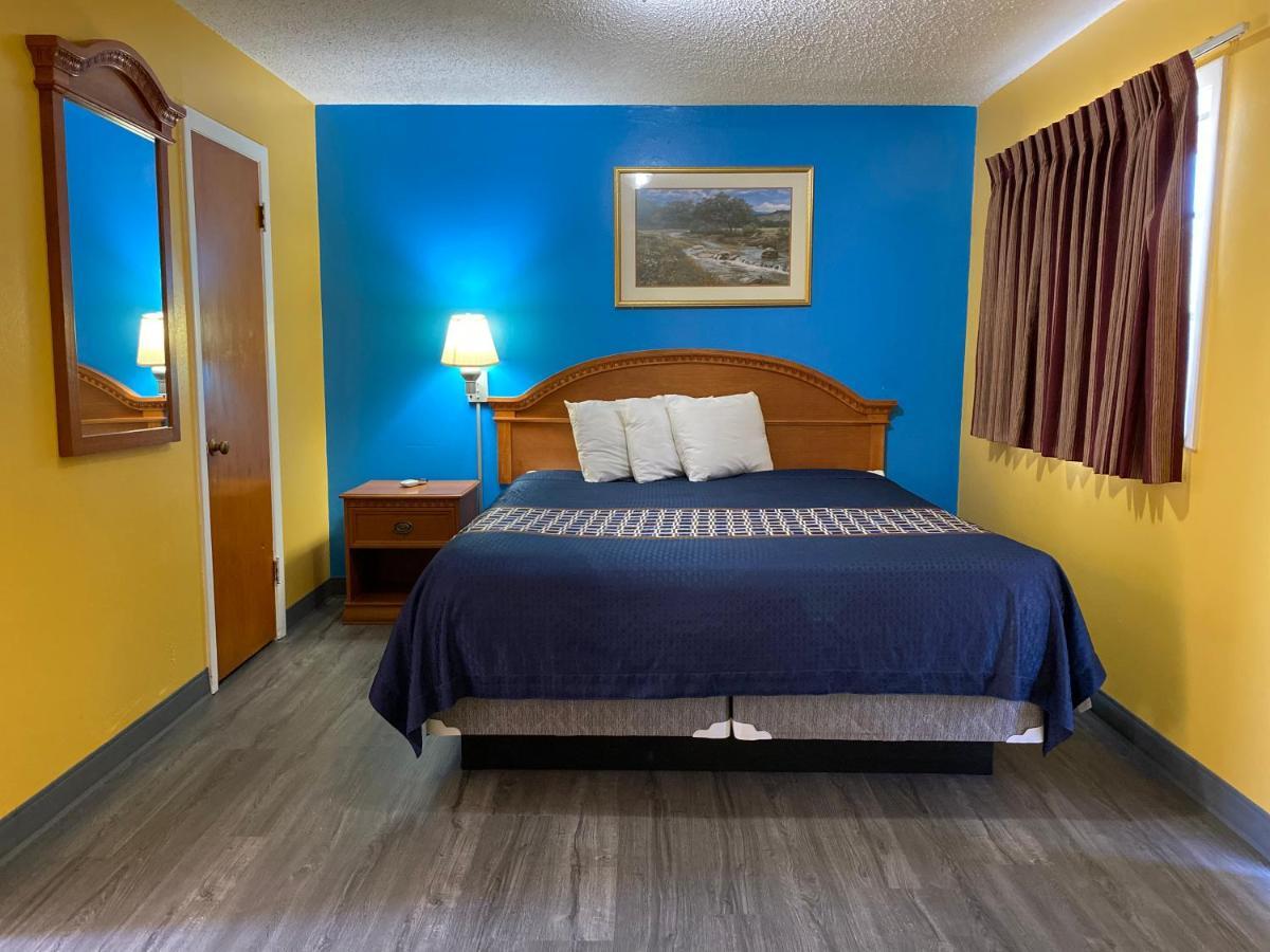 Western Skies Motel Clarendon 외부 사진